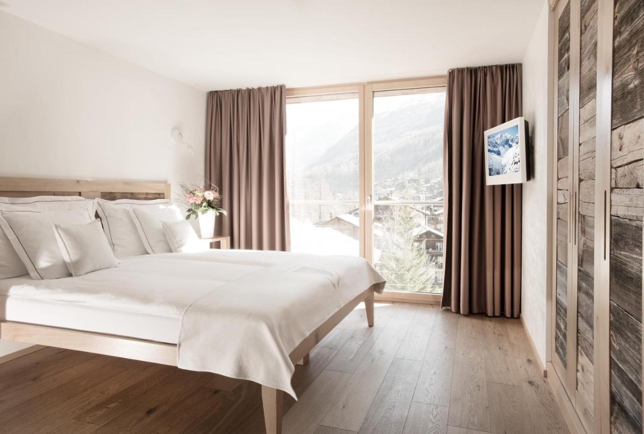 צרמט Firefly Luxury Suites מראה חיצוני תמונה