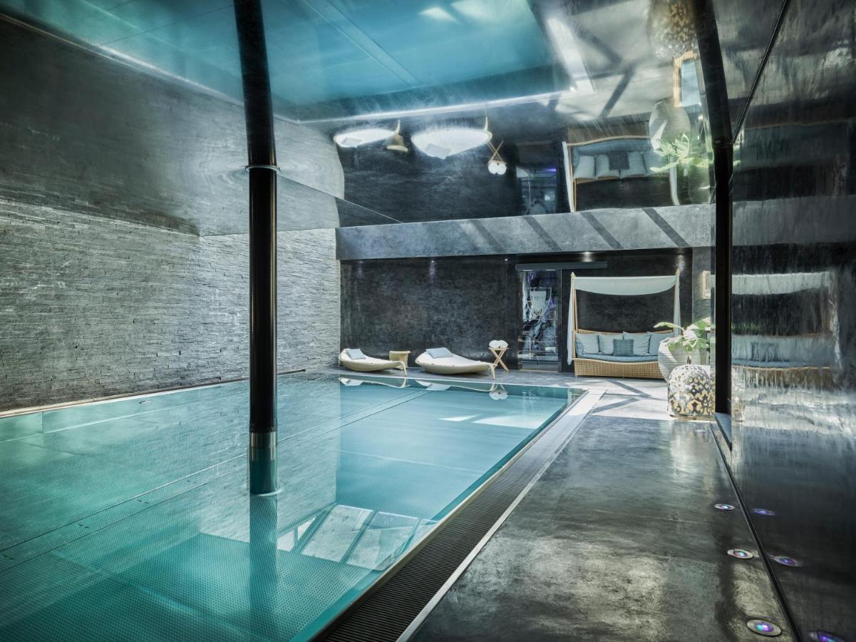 צרמט Firefly Luxury Suites מראה חיצוני תמונה