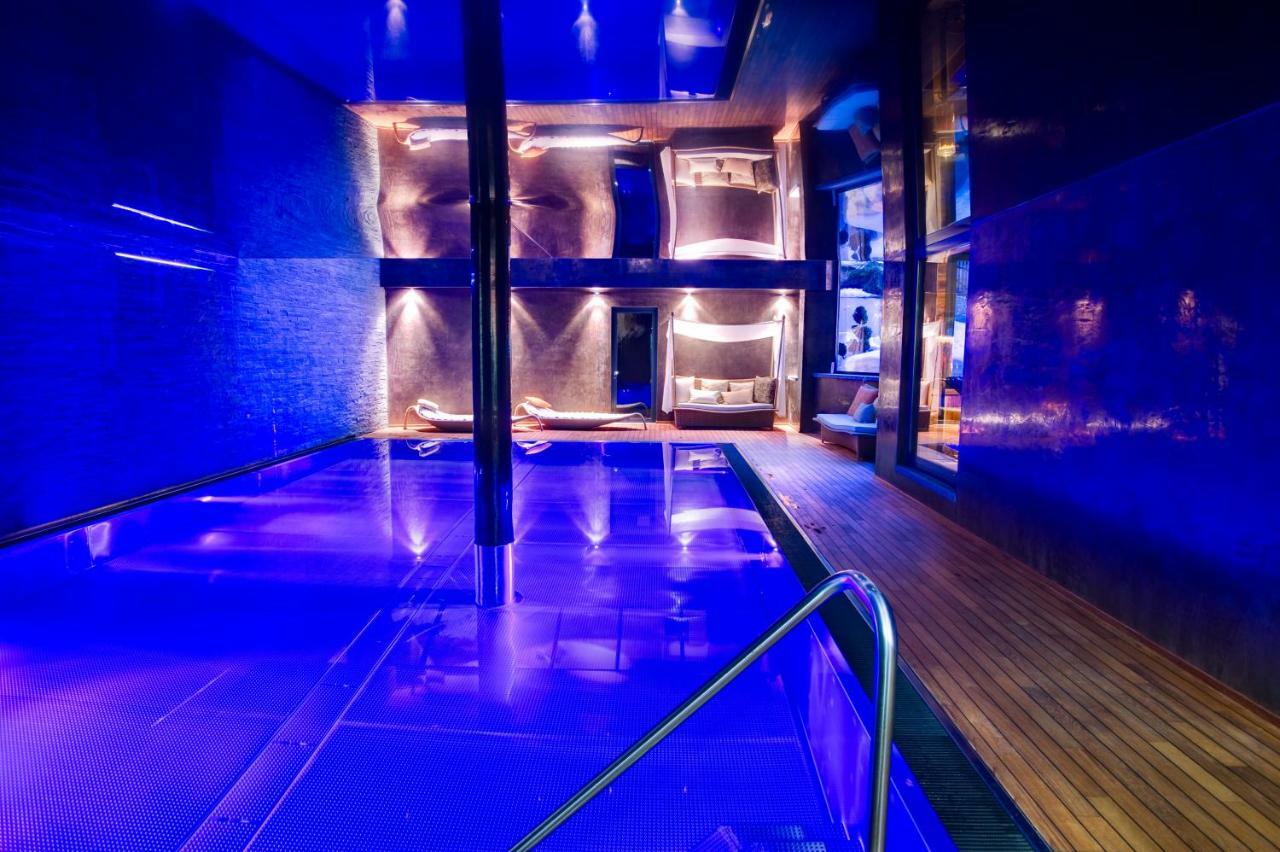 צרמט Firefly Luxury Suites מראה חיצוני תמונה